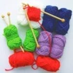 Knitting Kit - 10 x Wool & 10 x Wooden Knitting Needles